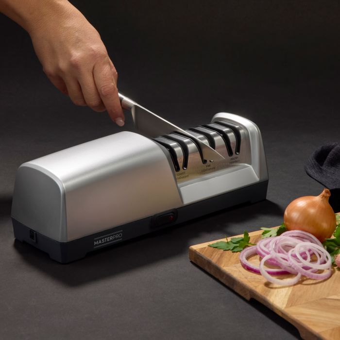 MasterPro: 3 Stage Precision Electric Knife Sharpener