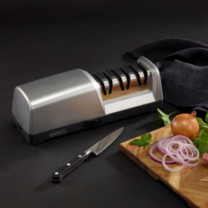 MasterPro: 3 Stage Precision Electric Knife Sharpener