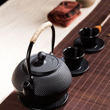 Load image into Gallery viewer, OZZYCOOK Cast Iron Teapot with Stainless Steel Tea Infuser