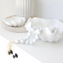 Load image into Gallery viewer, Splosh: Palm Cove Trinket Dish - Clam (Large)