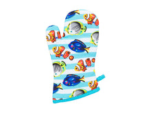 Load image into Gallery viewer, Maxwell &amp; Williams: Pete Cromer Ozzie Ocean Cotton Oven Glove
