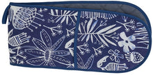 Load image into Gallery viewer, Annabel Trends: Linen Double Oven Mitt - Navy Natives
