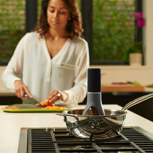 Load image into Gallery viewer, OZZYCOOK Automatic Kitchen Pot Stirrer