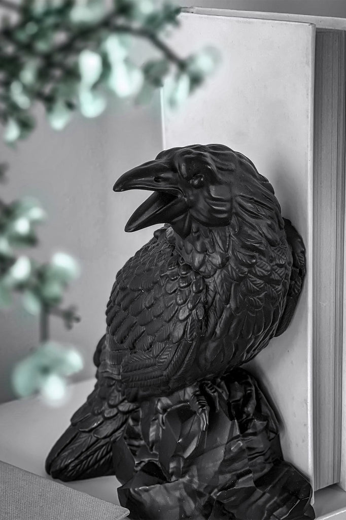 Killstar: Corvus Bookends