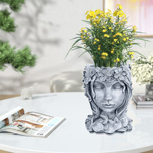 Load image into Gallery viewer, GREENYHAVEN Face Shaped Planter
