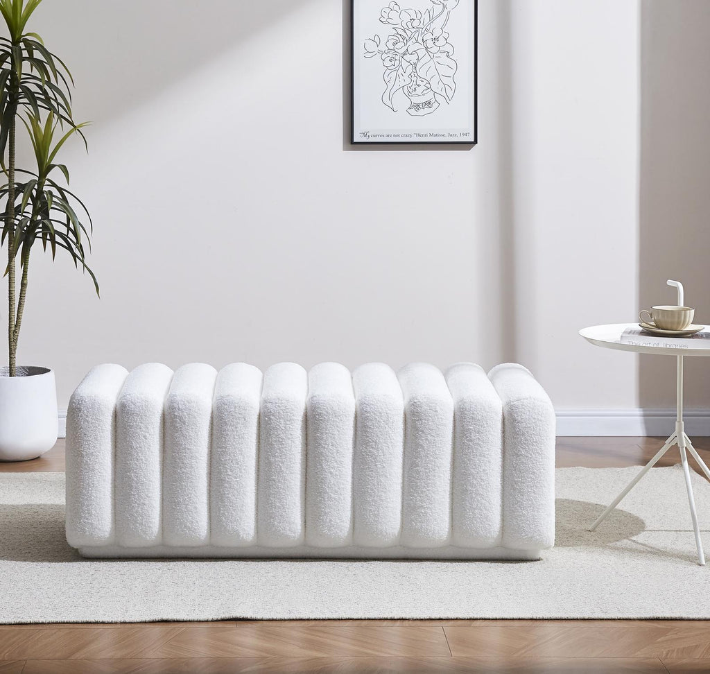 Fraser Country Boucle Bench - White