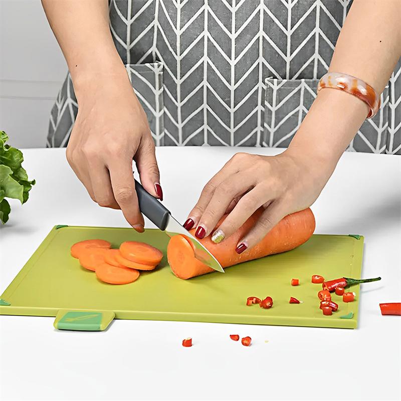Chopping Board Set with Stand (5 Piece Set)