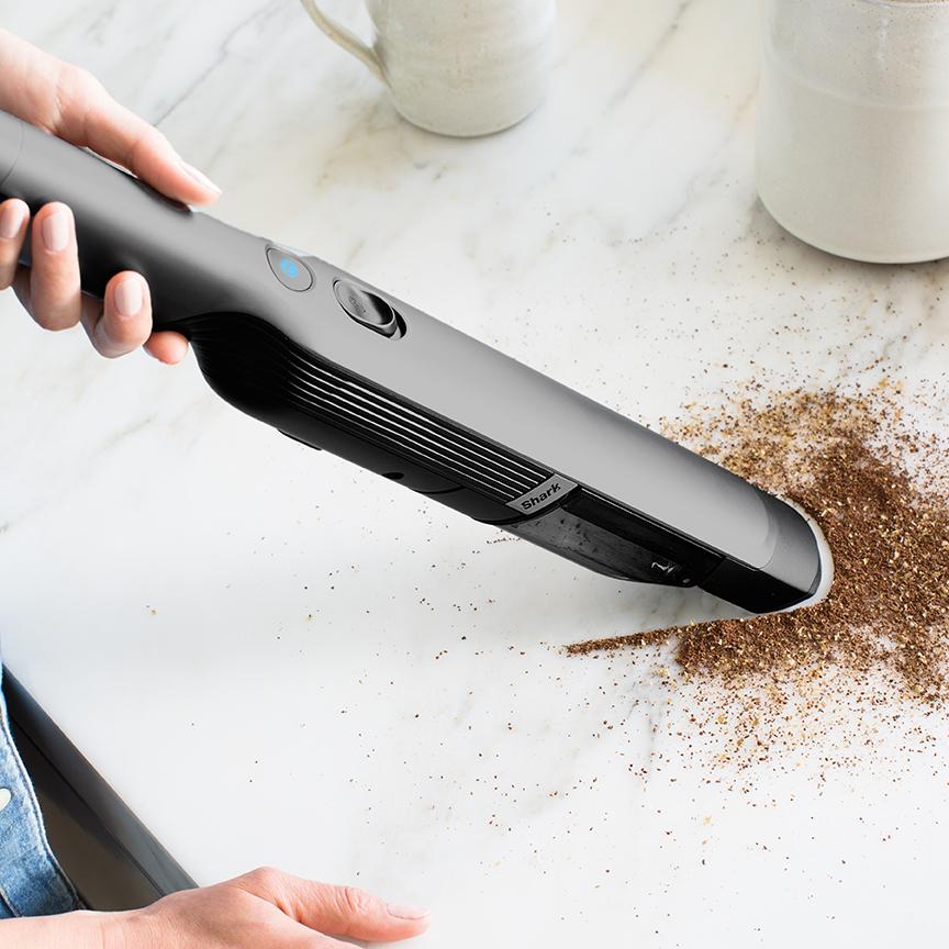 Shark: WV203 ION Cord Free Handheld Vacuum