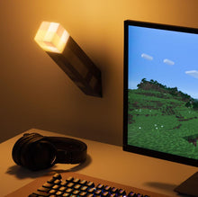 Load image into Gallery viewer, Paladone: Minecraft Torch Light