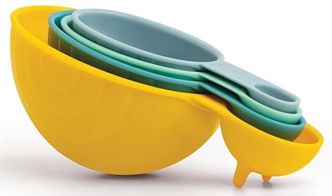 Ototo: Shelly Measuring Cups and Spoons Set