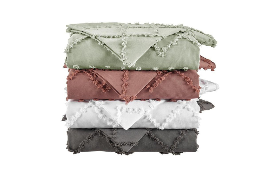 Ovela Tilly Tufted Quilt Cover Set (Castlerock, Double)