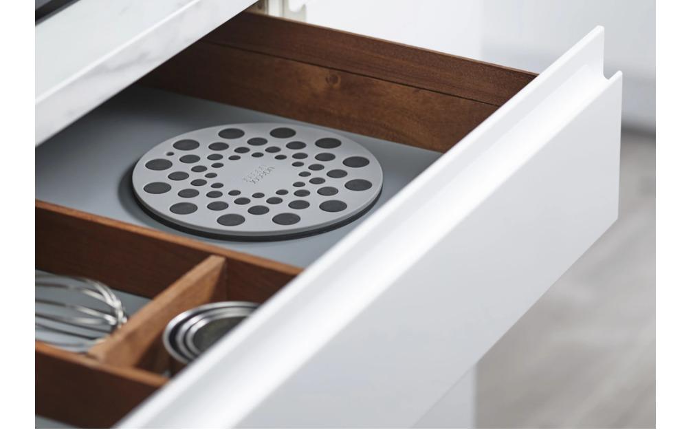 Joseph Joseph: Spot-On Silicone Trivets - Grey