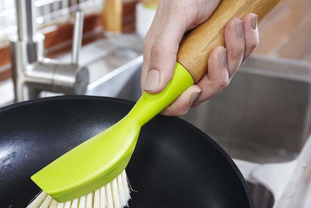 Full Circle: Sudsup Dish Brush