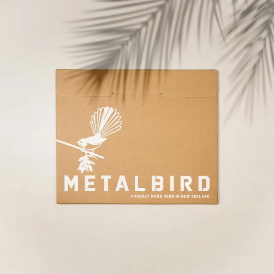 Metalbird: Brown Kiwi Garden Art