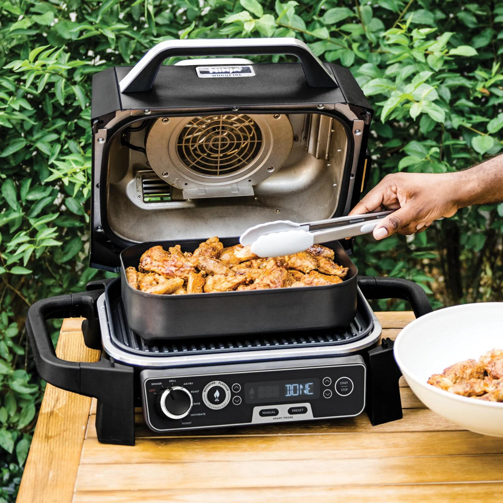Ninja: Woodfire Pro Outdoor Grill with Smart Probe