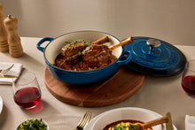 Load image into Gallery viewer, Maxwell &amp; Williams: Cast Iron Round Casserole Dish - Midnight Blue (28cm/6.2L)