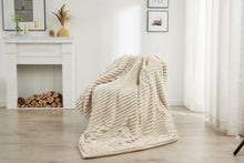Load image into Gallery viewer, Fraser Country Washable Plush Electric Heated Throw Blanket (200cm x 180cm, Beige)
