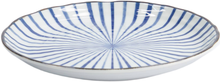 Load image into Gallery viewer, Tokyo Design Studio: Natsu Tokusa Plate - Blue (25cm)